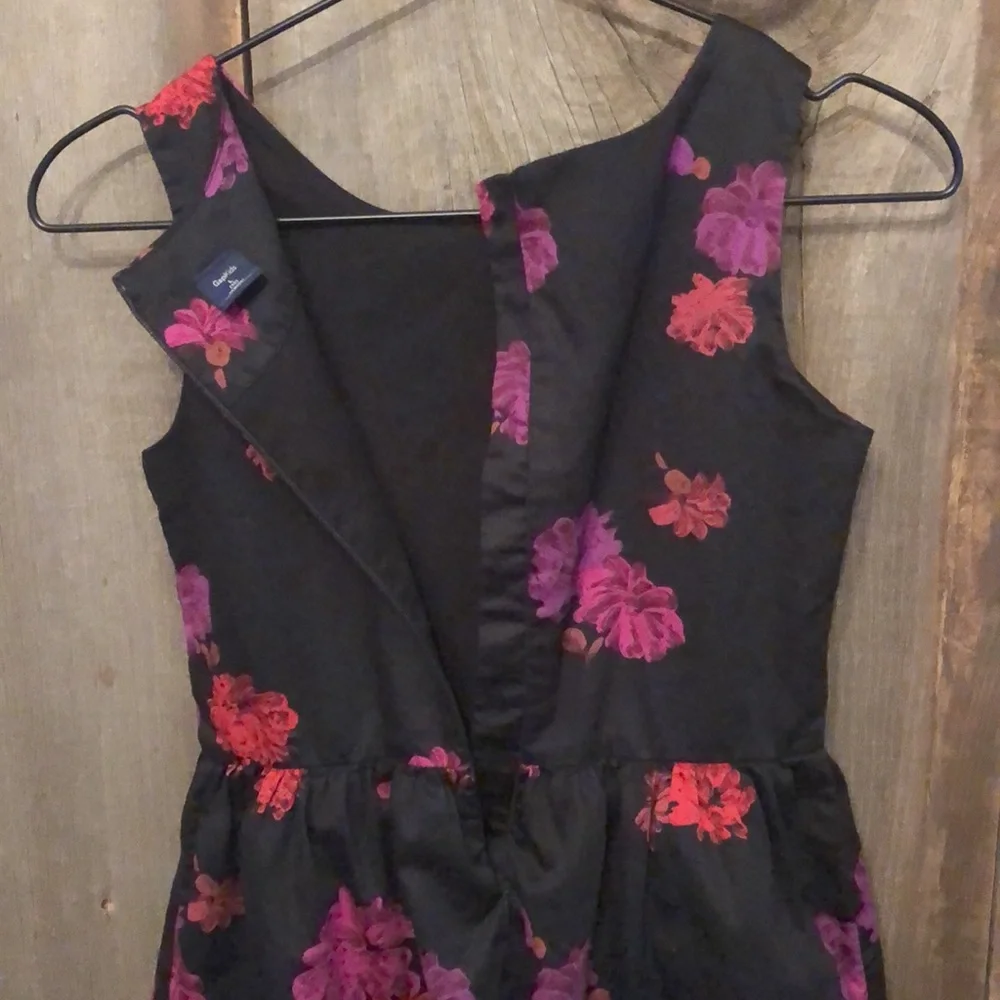 GapKids Floral Dress in Black Size Large 10 Regular Girls
